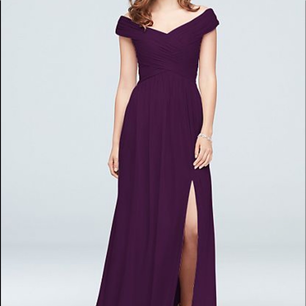 Crisscross Off-the-Shoulder Mesh Bridesmaid Dress